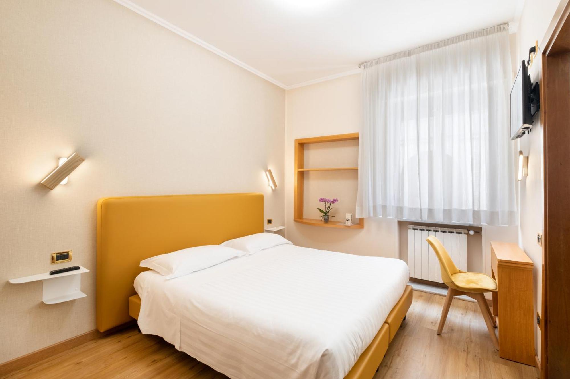 Hotel Santa Prisca Roma Esterno foto