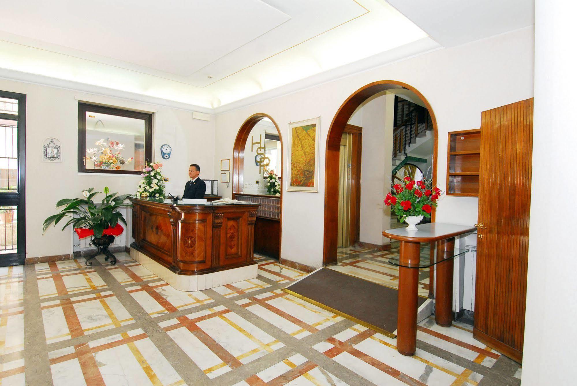 Hotel Santa Prisca Roma Interno foto