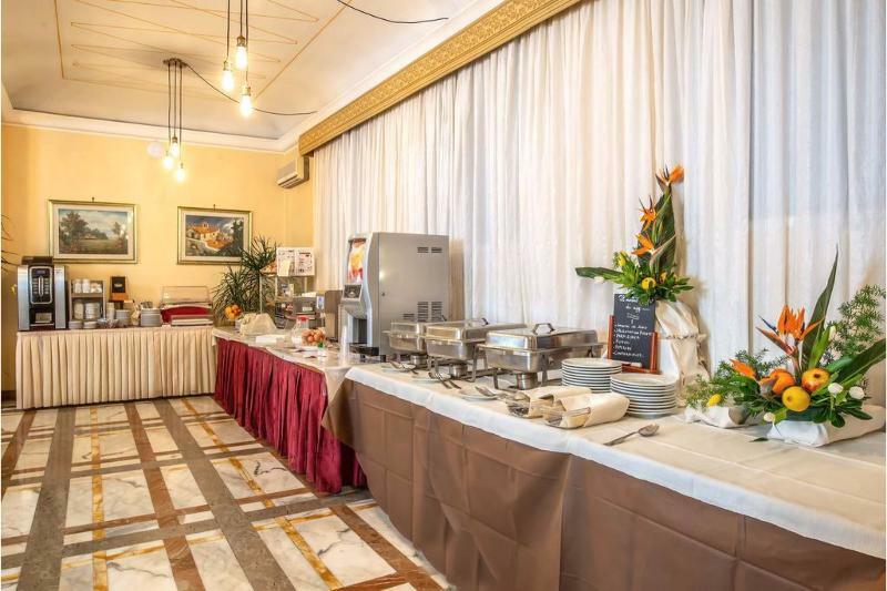 Hotel Santa Prisca Roma Esterno foto